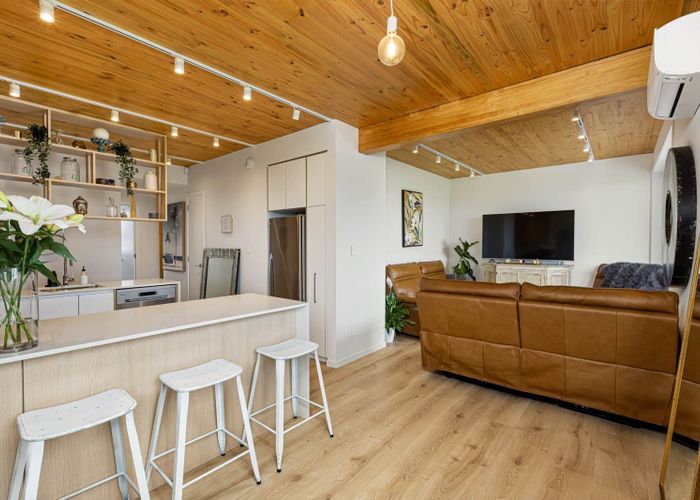  at 9/40 Waiparaheka Drive, Milldale, Rodney, Auckland