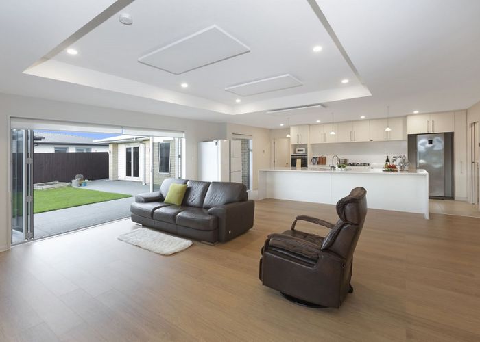  at 94 Rannoch Drive, Broomfield, Christchurch