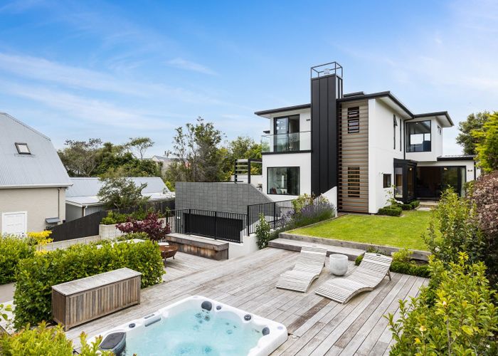  at 4 Grater Street, Maori Hill, Dunedin