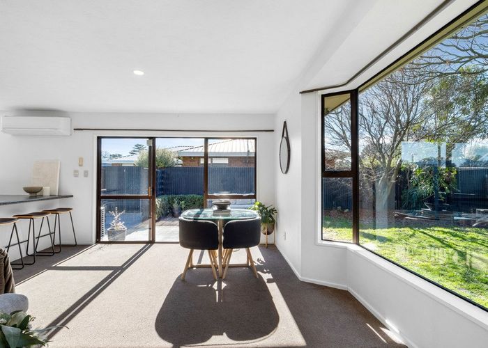  at 2/4 Banks Street, Templeton, Christchurch City, Canterbury