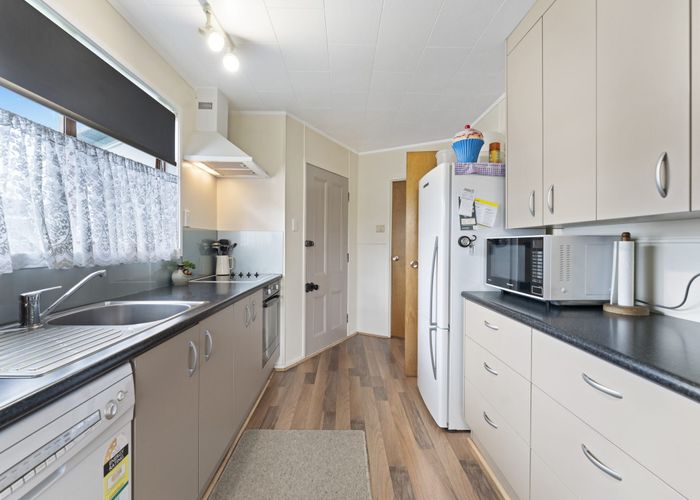  at 26 Rowandale Avenue, Manurewa, Manukau City, Auckland