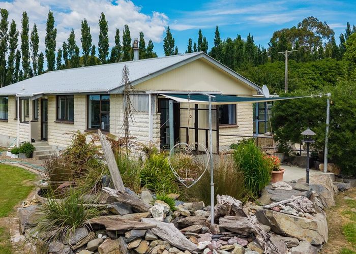  at 2418 Waimate Highway, Waimate, Waimate, Canterbury