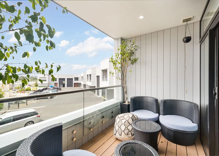  at 1/43 David Sidwell Place, Stanmore Bay, Rodney, Auckland