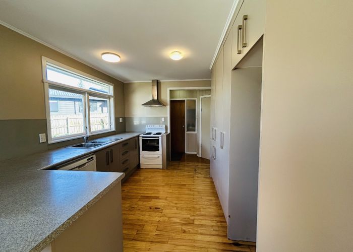  at 156 Astley Avenue, New Lynn, Waitakere City, Auckland
