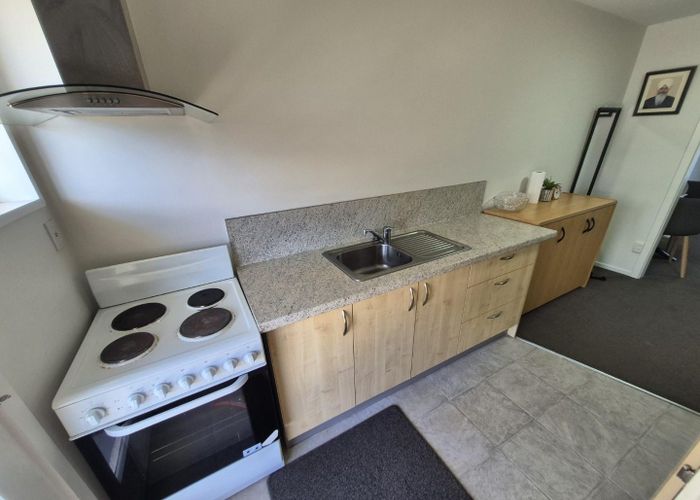  at 2/654 Cashel Street, Linwood, Christchurch City, Canterbury