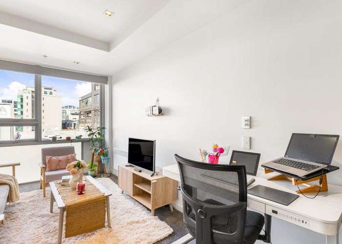  at 2E/245 Wakefield Street, Te Aro, Wellington, Wellington