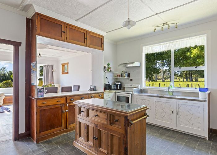  at 1848 Mountain Road, Inglewood, New Plymouth, Taranaki