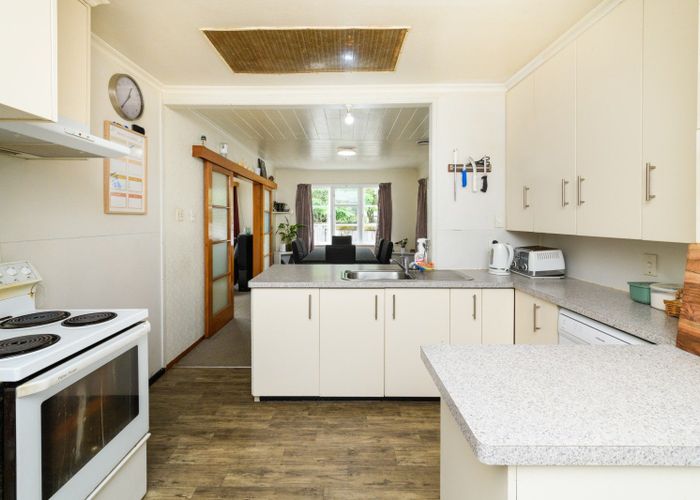  at 37 North Street, Feilding, Feilding