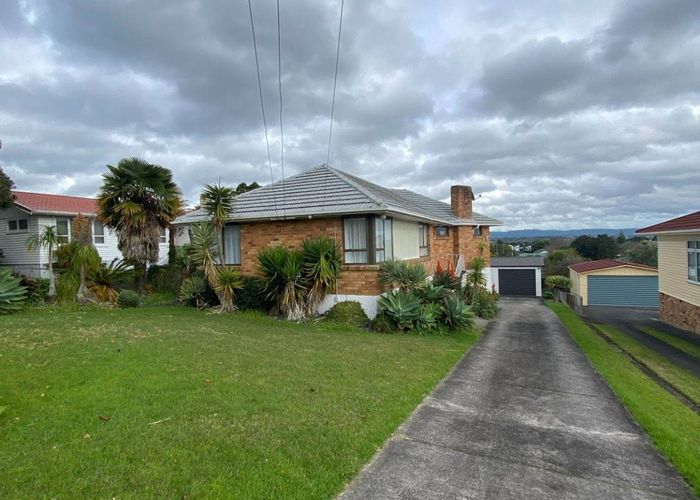  at 22 Mcfadzean Drive, Blockhouse Bay, Auckland City, Auckland