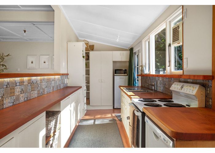  at 216 Springvale Road, Springvale, Alexandra