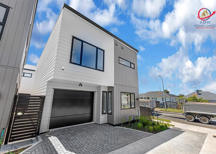  at Papatoetoe, Manukau City, Auckland