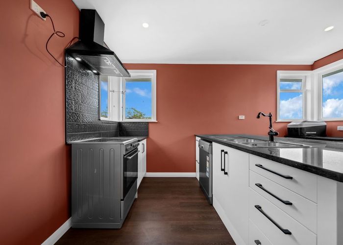  at 73 Te Puea Avenue, Meremere