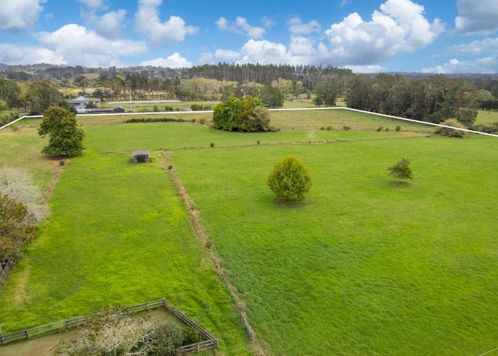  at 44 Brookvale Lane, Taupaki, Rodney, Auckland