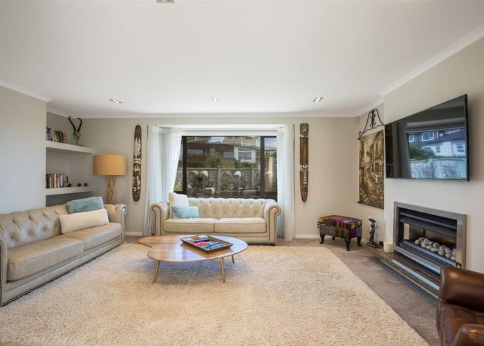  at 12 Aoraki Rise, Aotea, Porirua, Wellington