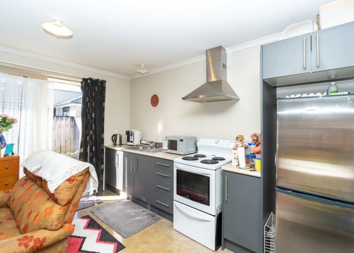  at 2A Burrows Place, Frankton, Hamilton