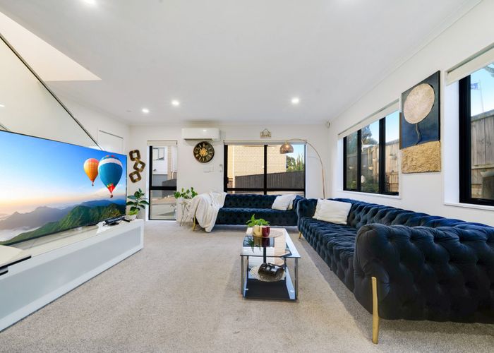  at 2 Dewan Lane, Papatoetoe, Manukau City, Auckland