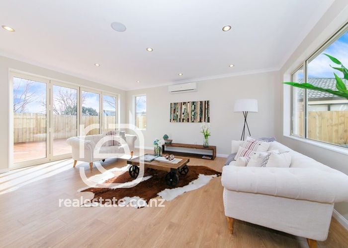  at 27D Crowther Street, Blockhouse Bay, Auckland