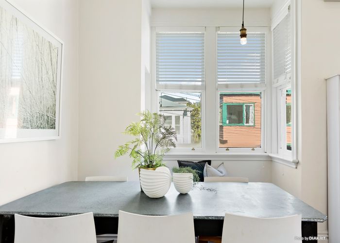  at 9 Dawson Street, Berhampore, Wellington