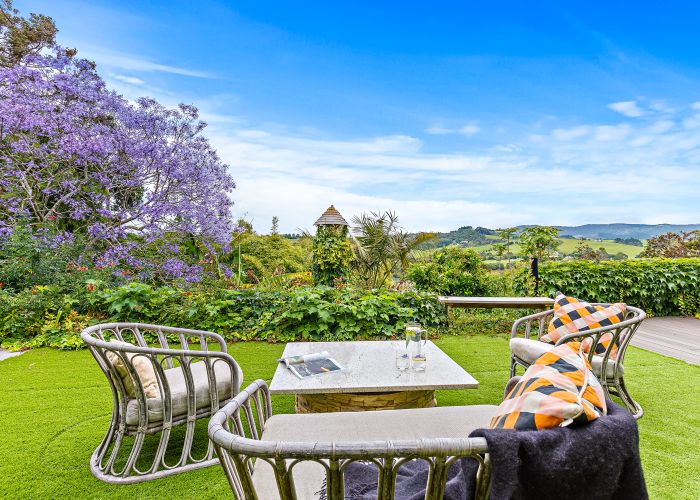  at 40 Green Rd, Rainbows End, Matakana