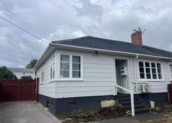  at 79  Court Crescent, Panmure, Auckland City, Auckland