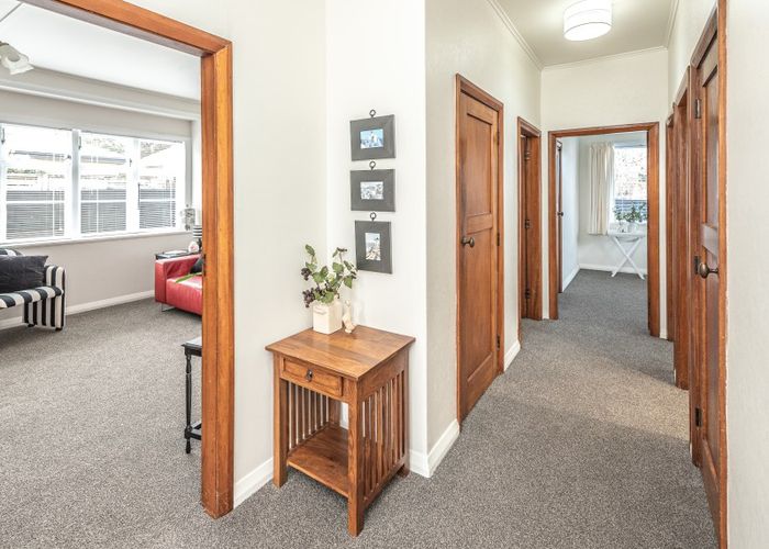  at 17A Taranaki Street, Saint Johns Hill, Whanganui