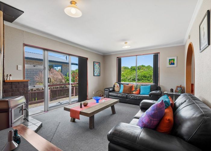  at 858 Brighton Road, Ocean View, Dunedin