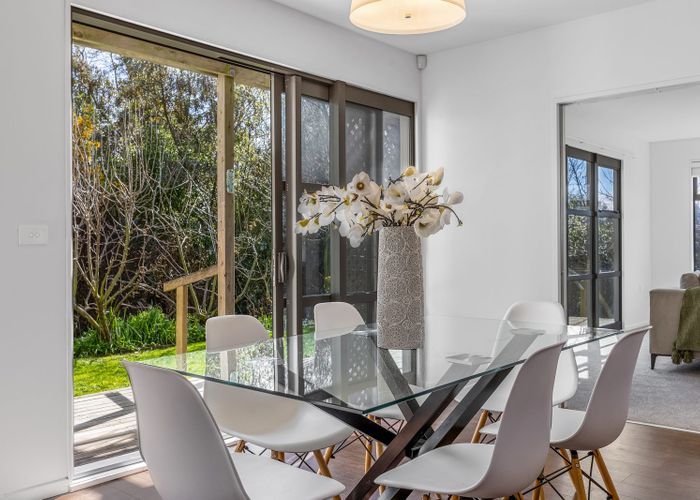 at 132 Port Hills Road, Heathcote, Christchurch City, Canterbury