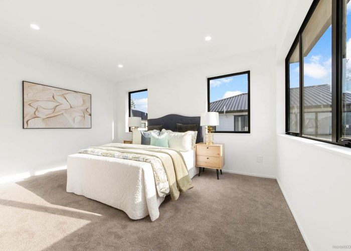  at 18 Hava Place, Green Bay, Waitakere City, Auckland