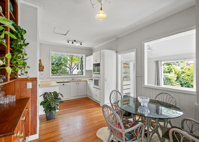  at 166 Seaview Road, Westown, New Plymouth