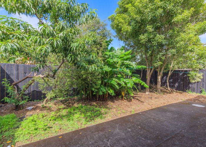  at 4/2 Clutha cres, Clover Park, Manukau City, Auckland