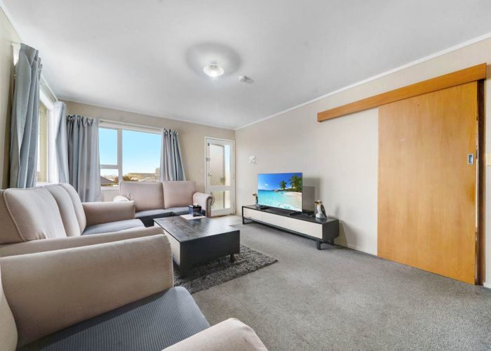  at 5/42 Regent Street, Papatoetoe, Manukau City, Auckland