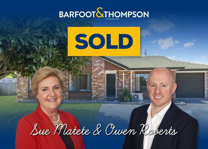  at 2/19 Bernina Place, Weymouth, Auckland