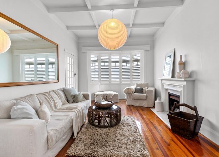  at 6 Belle Vue Avenue, Northcote Point, North Shore City, Auckland