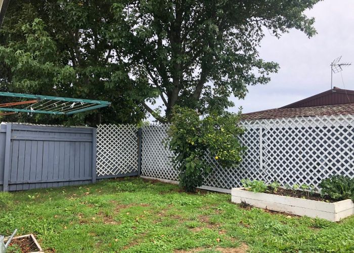  at 2/35 Trentham Road, Papakura, Auckland