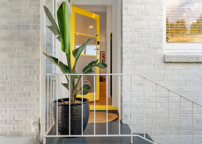  at 1/12 Grimshaw Place, Henderson, Waitakere City, Auckland