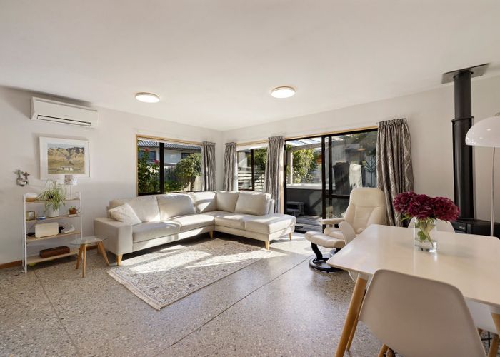  at 8 Kawarau Place, Frankton, Queenstown-Lakes, Otago