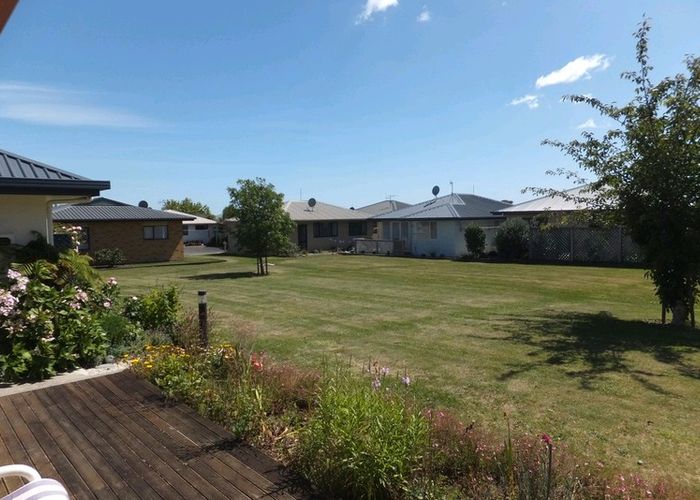  at 17 Hawthorn Way, Richmond, Richmond