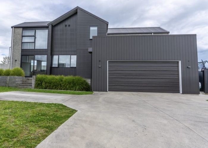  at 7 Boyack Drive, Temple View, Hamilton