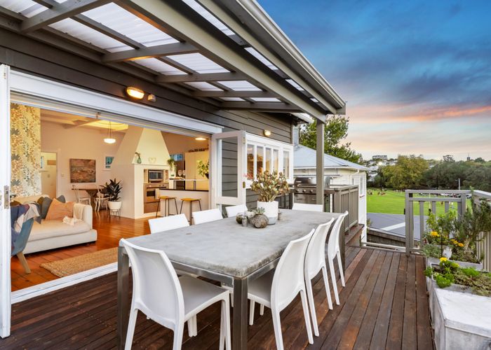  at 4 Wallingford Street, Grey Lynn, Auckland City, Auckland