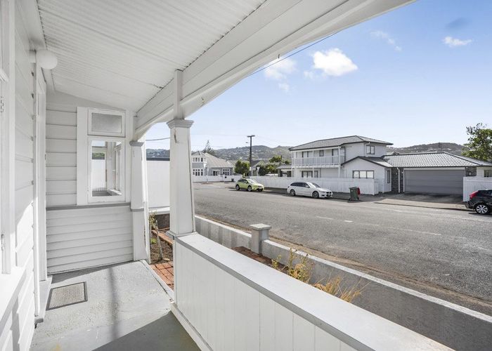  at 6 Adelaide Street, Petone, Lower Hutt, Wellington