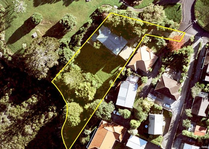  at 48 Fairlands Avenue, Waterview, Auckland