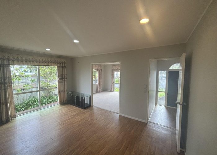  at 22 Te Hoe Grove, Pinehill, North Shore City, Auckland