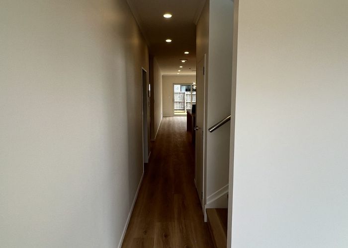  at 82 Castlebane  Drive, Flat Bush, Manukau City, Auckland