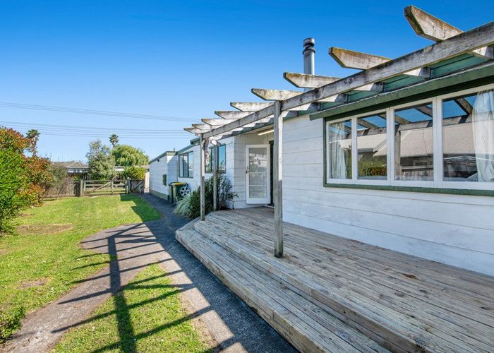  at 17 Parakai Avenue, Parakai, Helensville