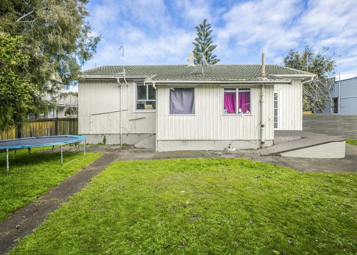 at 29 Thomas Road, Mangere, Auckland