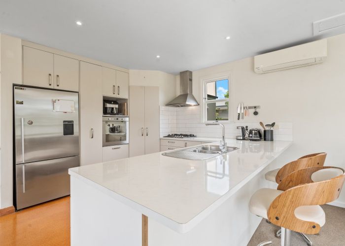  at 180 Brooklands Road, Vogeltown, New Plymouth, Taranaki