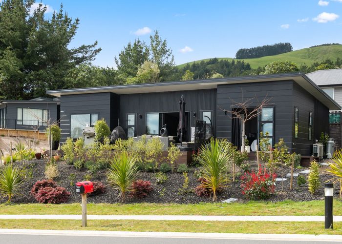  at 43 Kittyhawk Drive, Kinloch