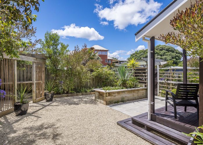 at 15A Babbacombe Avenue, Otaki Beach, Otaki