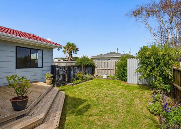  at 4 Sharda Grove, Paraparaumu Beach, Kapiti Coast, Wellington