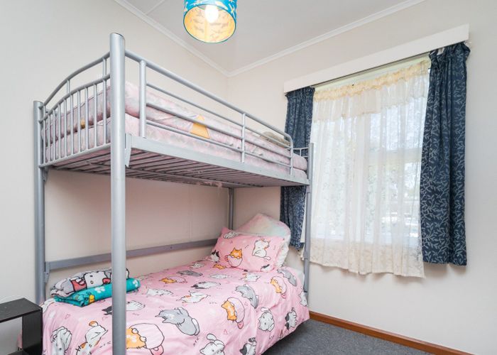  at 5 Terrace Street, Roslyn, Palmerston North, Manawatu / Whanganui